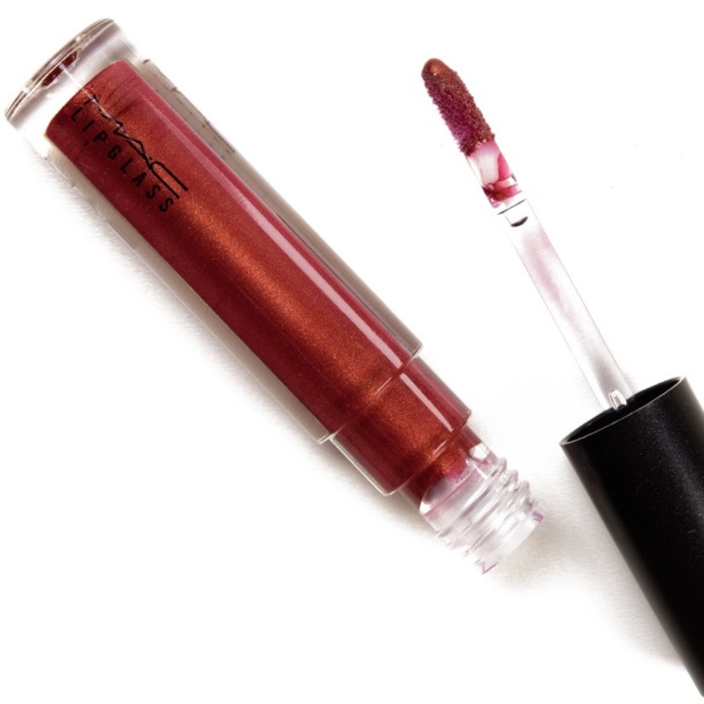 MAC red Lipglass
